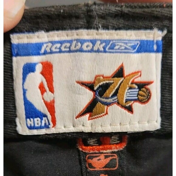 Vtg Philadelphia 76ers Hat Reebok Sz 7 1/2 Fitted Red Pinstripe Black Hat NBA - Picture 6 of 8